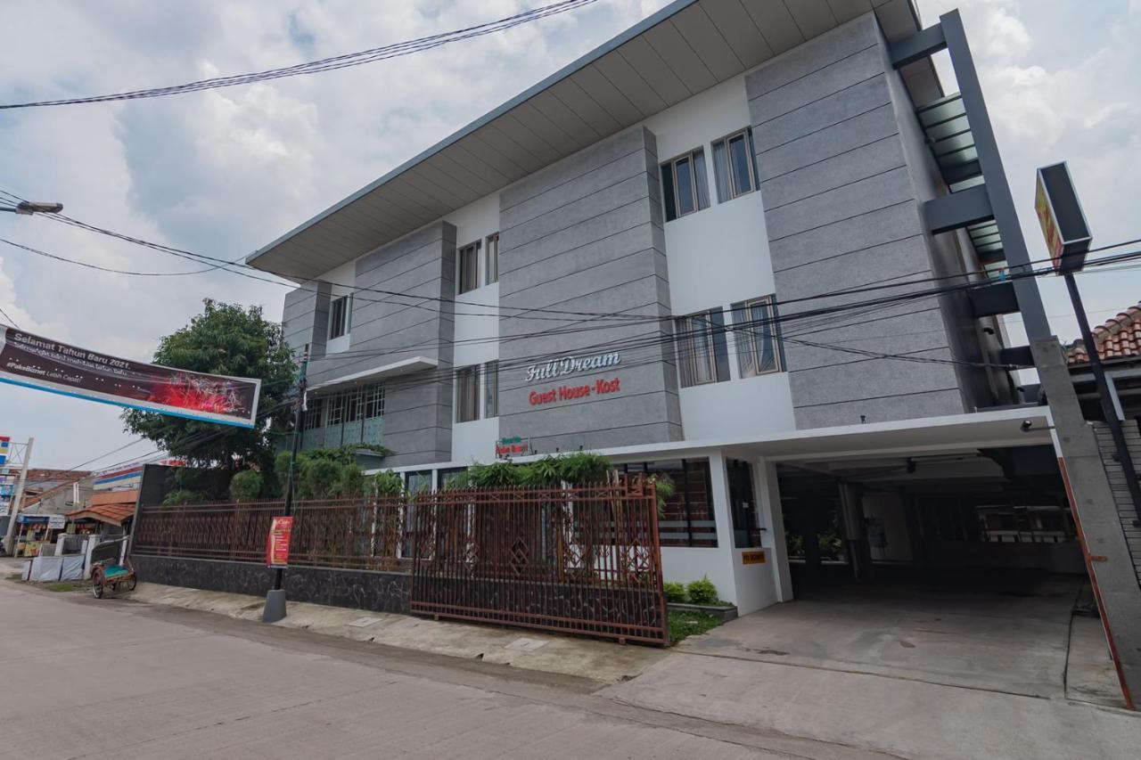 Reddoorz Plus @ Cirebon City Center Exteriér fotografie